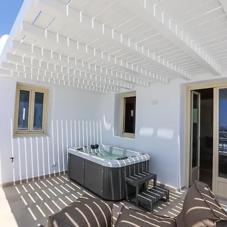 Life Апарт-отель Тоурлос