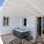 Life Aparthotel Tourlos