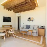 Life Aparthotel Tourlos