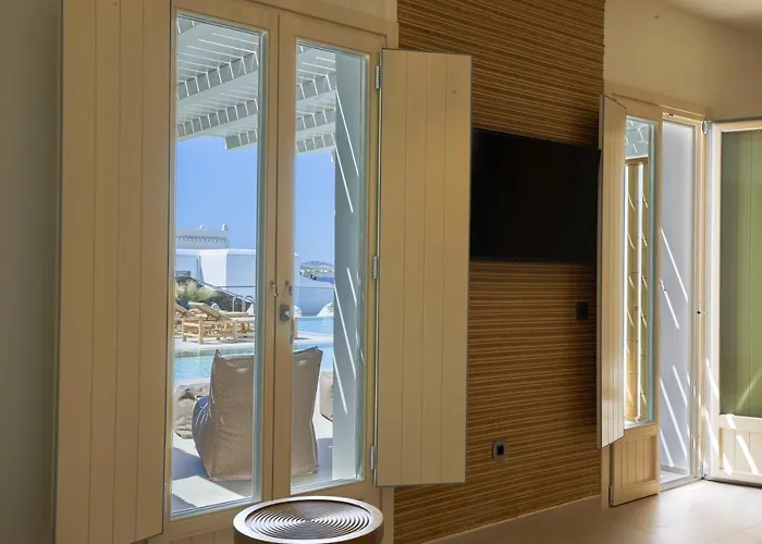 Apartahotel Life Tourlos